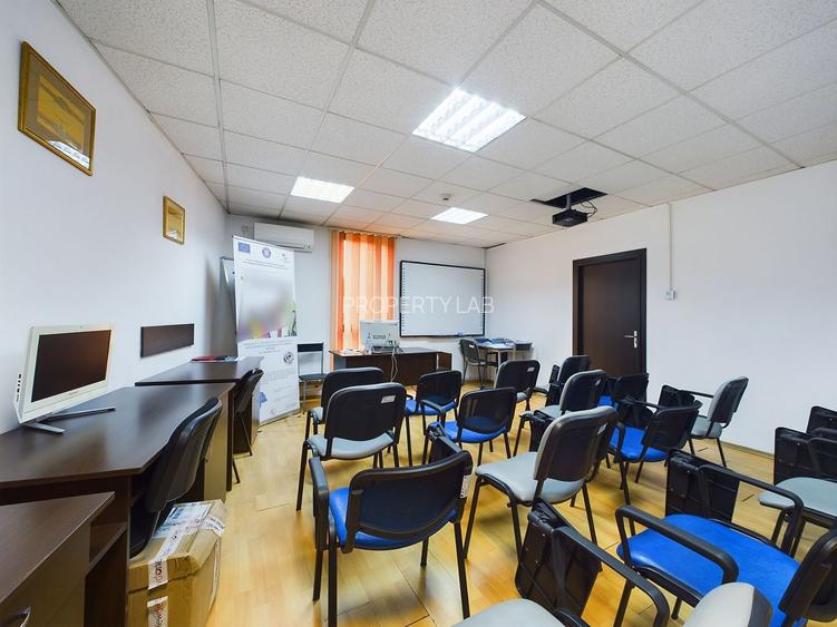 Clădire de birouri cu chiriași existenți - 10