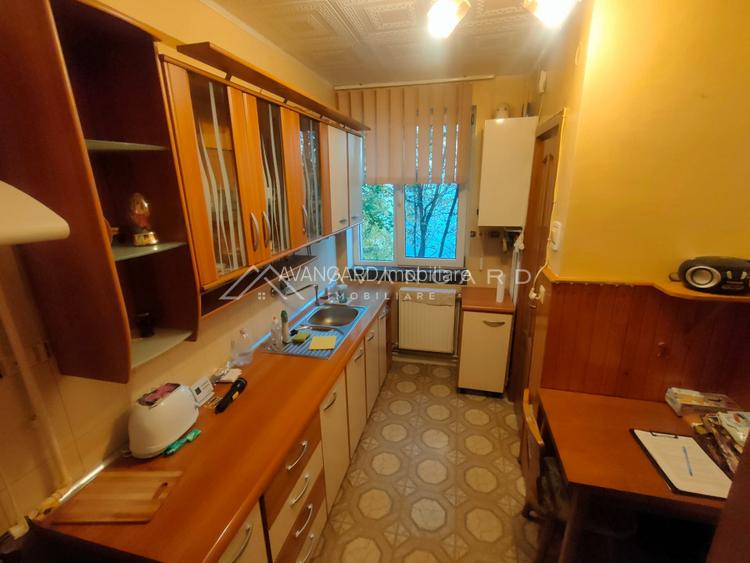 Apartament 3 Cam | Decomandat | Zona strazii Rasinari - 8