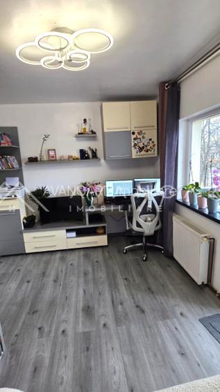 | Apartament 3 camere | 66 mp | ET intermediar | Zorilor, P-ta Zorilor | - 7