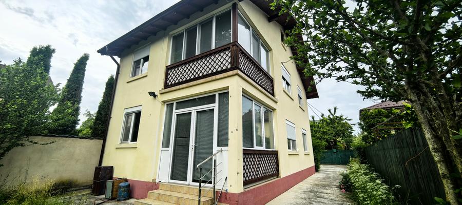Casă 130mp ,P+E, teren 891 mp – Breaza, Prahova
