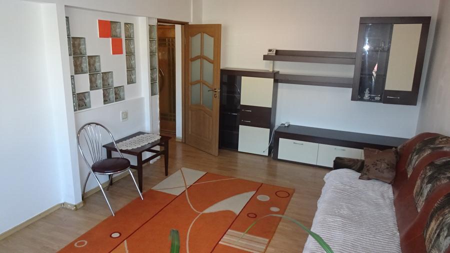 Inchiriez apartament 2 camere dec, Deva,I. Maniu, et 2, disponibil din 01.07.26