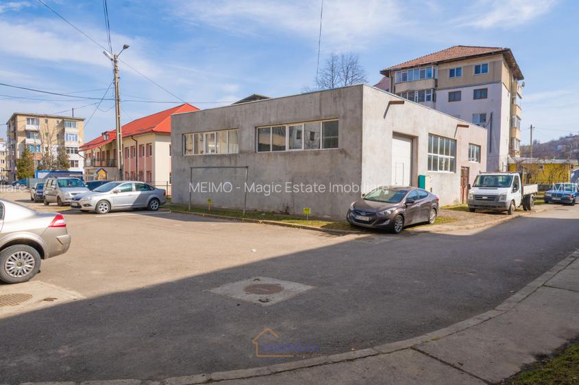 Hala de 307 mp - pozitie strategica intre Gara si Școala Nr. 2 - 15