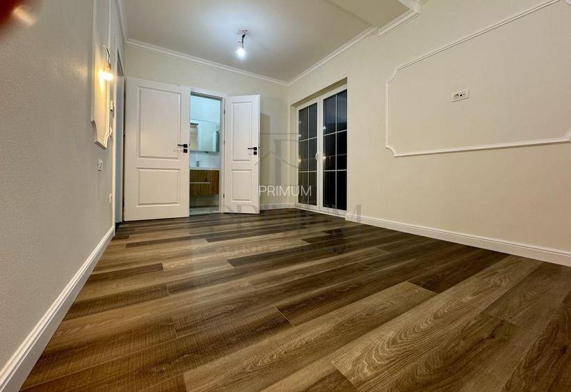 Duplex individual superb - 5 camere - zona excelenta - canalizare - despartit pr - 7