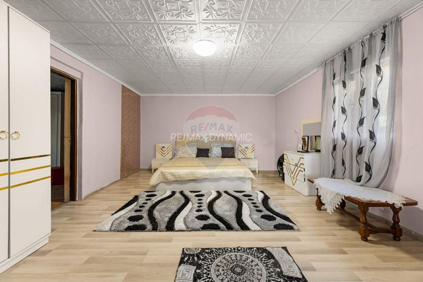 Casă cu 4 camere + anexa și teren 2056mp de vânzare Iratoșu - 4