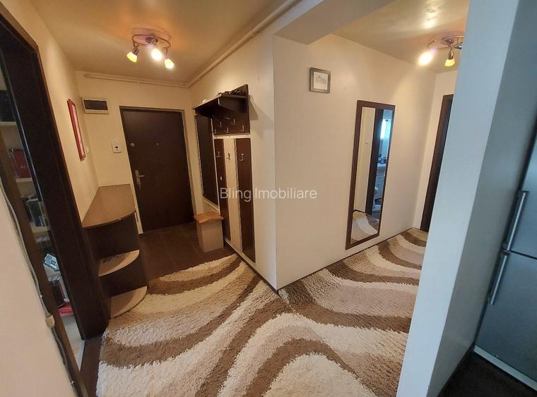 Apartament cu 3 camere,parcare ,etaj intermediar, zona Eroilor - 4