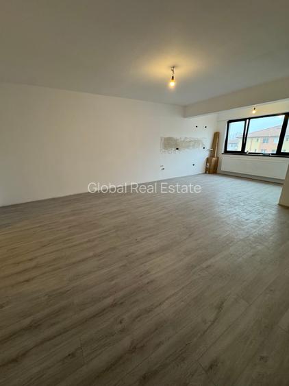 3 Camere Decomandat 100mp Zona Energia - 4