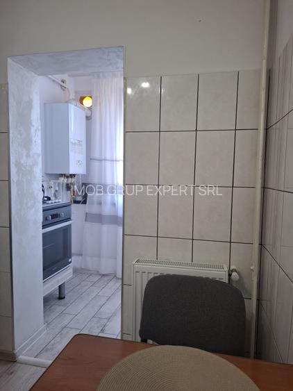 Micro 17, 2 camere amenajate modern, mobilate Pret 400 Euro - 9