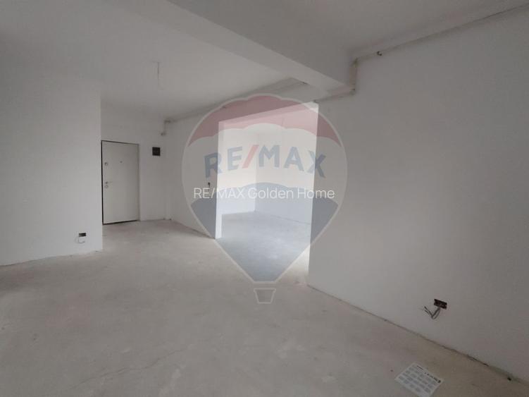 Apartament cu 3 camere ETAJ 2 - 2