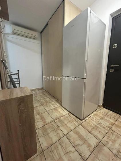 299 euro-Garsoniera 35mp -Titan - Metrou 1decembrie - 5