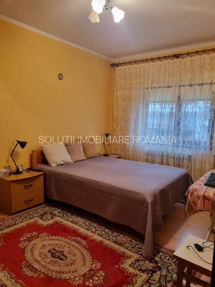 Casa 6 camere, Centru – Palas 2 – Amplasare excelenta ! - 2