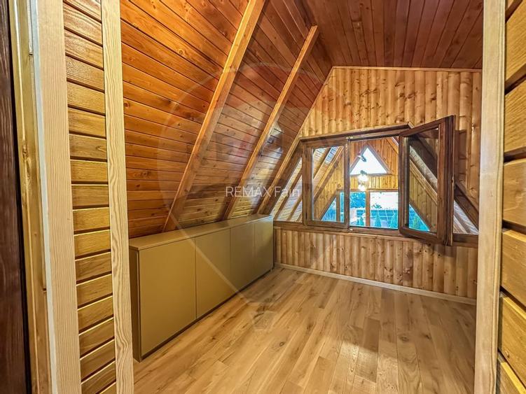 Vila A-frame cu 6 camere de vânzare în Agnita - 22