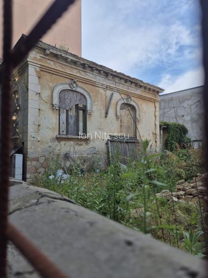 VAND CASA STR ION BĂNESCU ȘI CASĂ BD TOMIS - 5