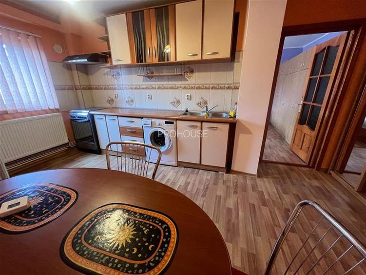 Gradinita Lizuca- 3 camere decomandat, etaj 1! - 3