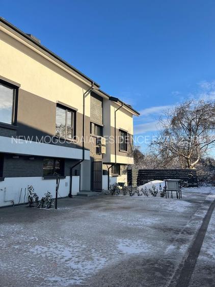 Complex vile înșiruite, acces statia CFR Parc Mogosoaia - 26