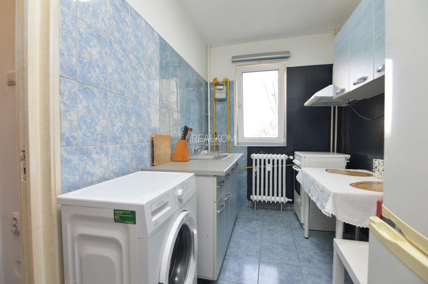 INCHIRIERE APARTAMENT 2 CAMERE BABA NOVAC – PARC I.O.R - 14