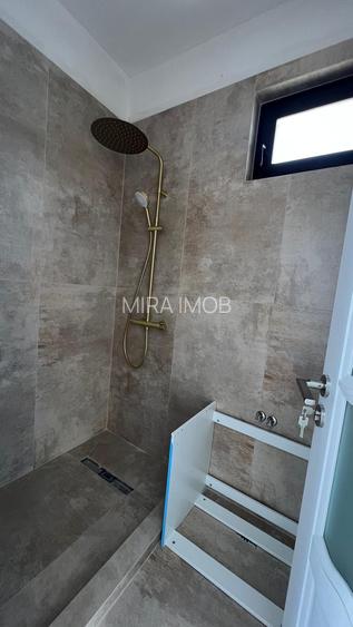 Casă individuală spațioasă, 120 mp utili, living pe două nivele, teren 365 mp - 14