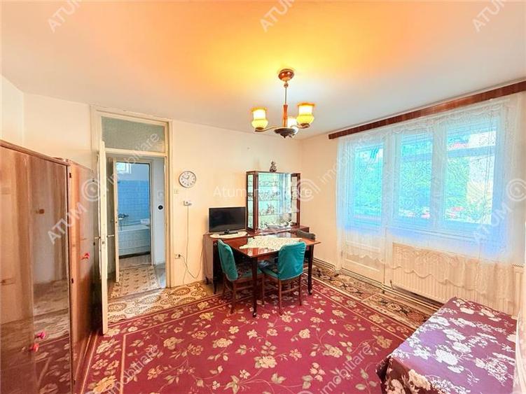 Apartament cu 3 camere etaj 1 cu balcon zona Mihai Viteazu/Cedonia - 4