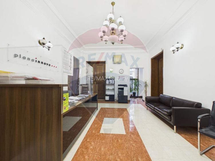 Spațiu de birouri de 199 mp de închiriat în zona Ultracentral - 2