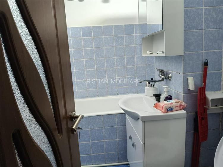 2 camere Radu Negru, parter, cu imbunatatiri - 7