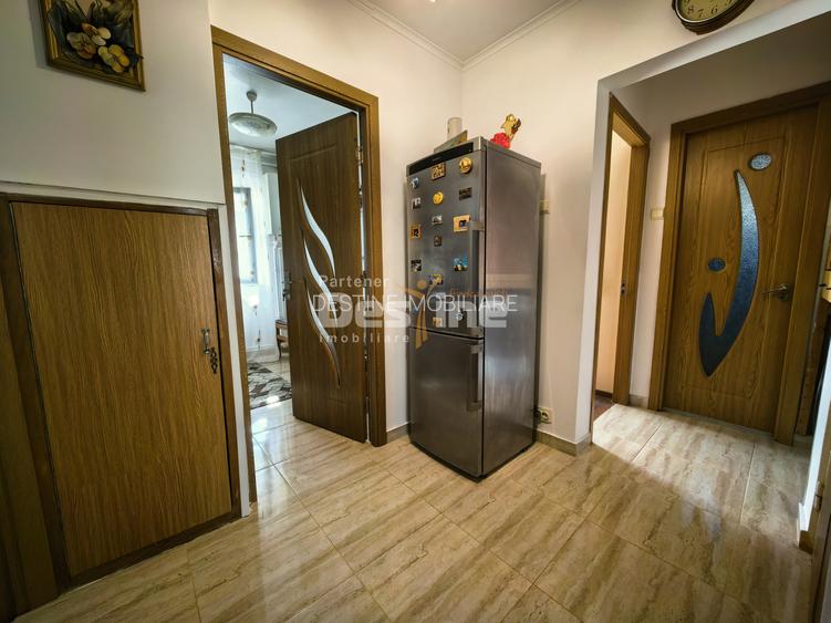 Apartament cu 2 camere decomandat 46 mp mobilat și utilat - 9