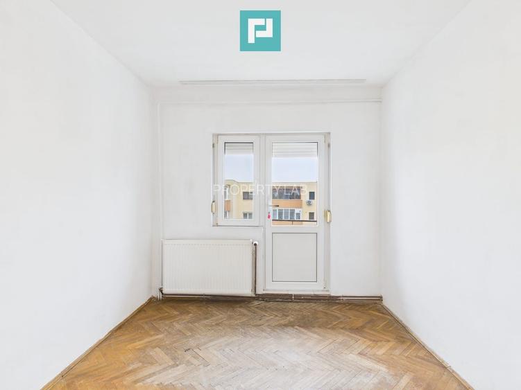 Apartament 3 camere decomandat spațios – Micalaca - 13