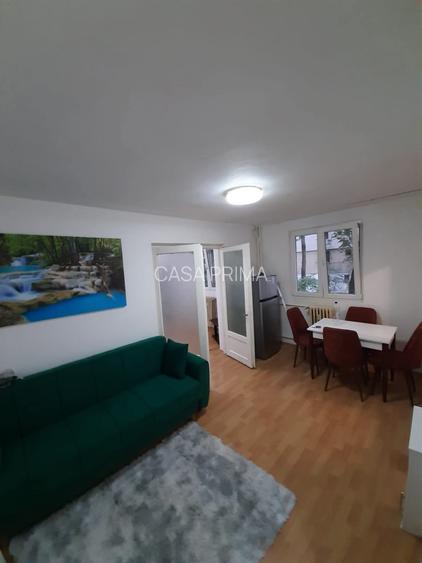 TATARASI-ap. 2 camere,30mp.et.1/4,curat,liber,fara risc,mobilat si utilat! - 6