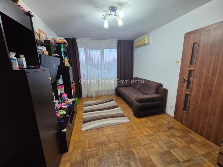 Vand apartament 3 camere Giulesti - 3