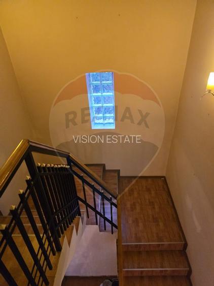 Casă / Vilă in Teis, Bals - 8