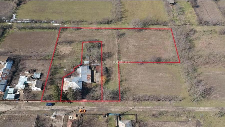 CASA CARAMIDA 5 CAMERE SI 5588MP INTRAVILAN , DESCHIDERE LA 2 STRAZI - 10