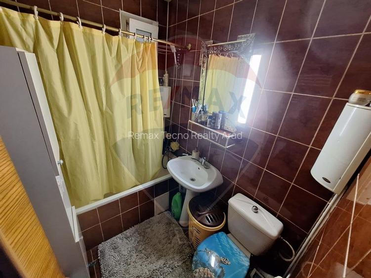 Apartament cu 3 camere Hunedoara, jud. Hunedoara - 12