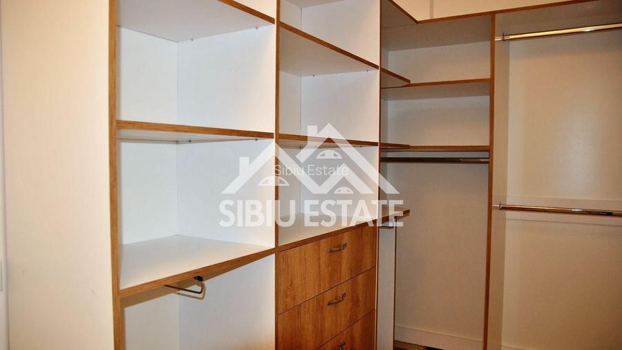 Apartament modern cu 3 camere de închiriat – Strand - 9