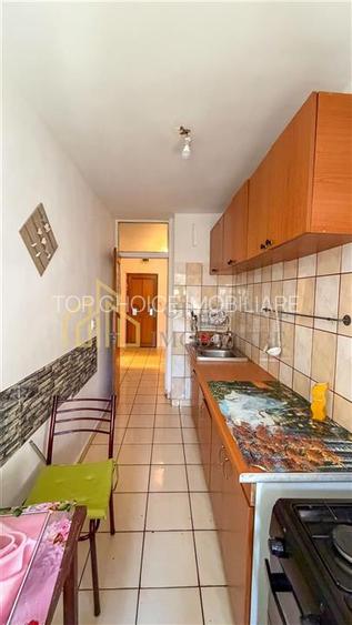 GARSONIERA FOARTE SPATIOASA 42MP - BLOC 1985 - LANGA UTCB TEI - 12