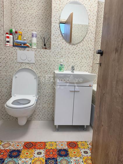 3 camere, et 4/10, renovat,  anvelopat-Gorjului - 15