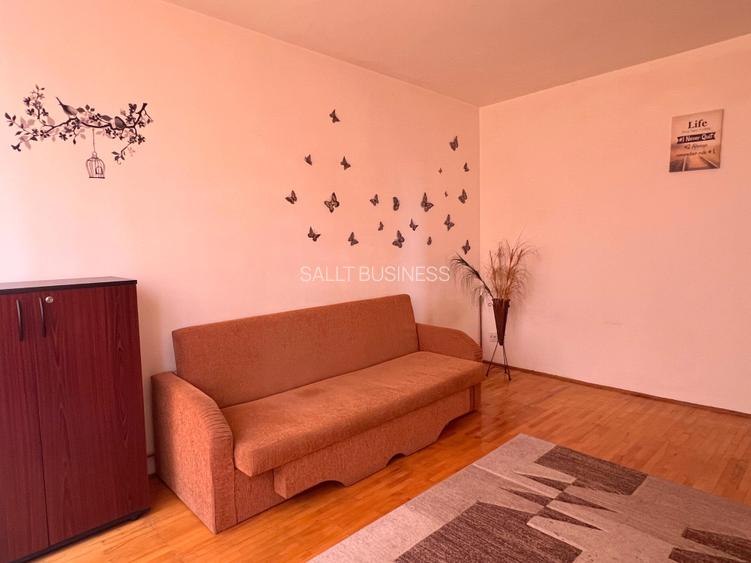 Inchiriere apartament 2 camere, zona Mall - 5