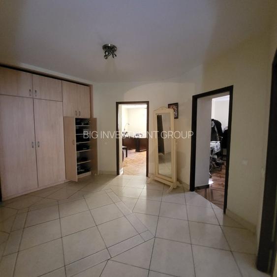 Vila boiereasca, superba, strada, linistita, nelipita de vreun alt imobil - 39