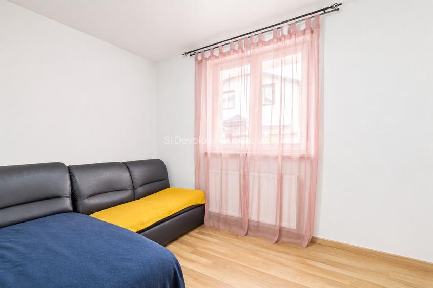 Vila individuala cu teren 500mp si garaj incalzit | 5 camere | 3 bai | Curte 300 - 5