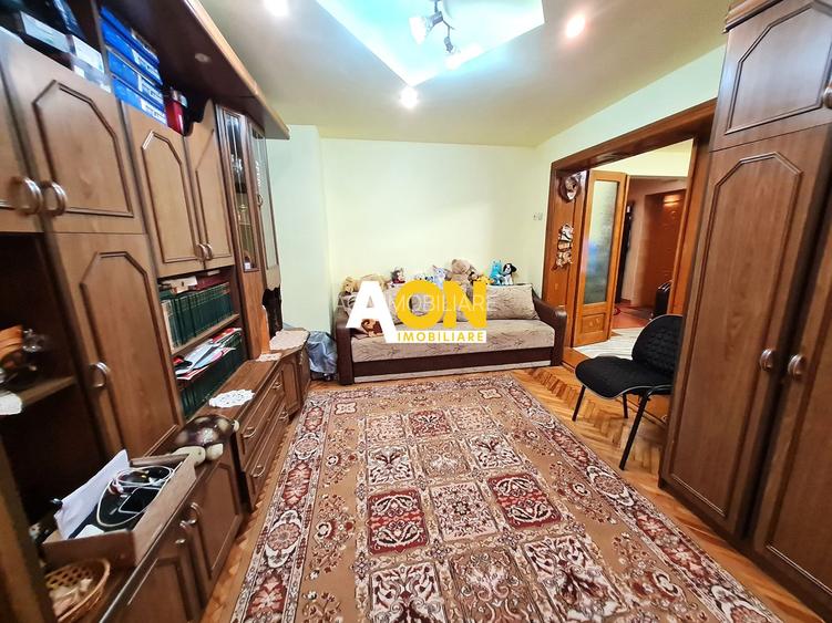 Apartament 3 Camere, 75 mp, Decomandat, Zona Cetate - 6