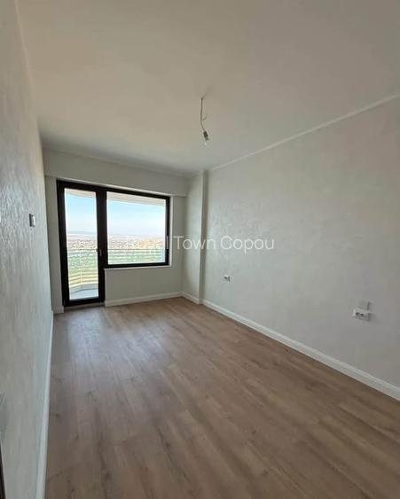 Apartament de vanzare cu 2 camere- Royal Town Iasi - 3