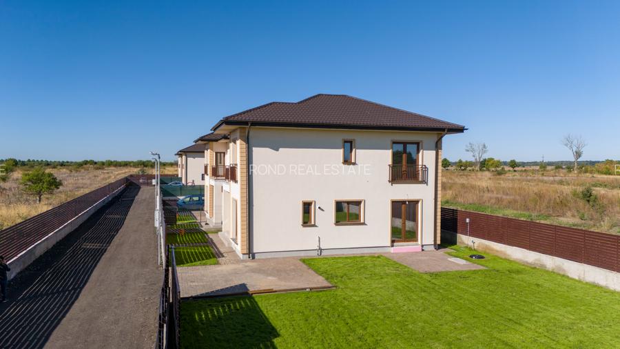 Proiect Aleea cu Tei, ultima unitate, promotie ianuarie, curte amenajata - 14