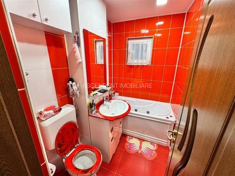 Apartament 3 camere, decomandat, etaj1, loc parcare,Tractorul,Brasov - 12