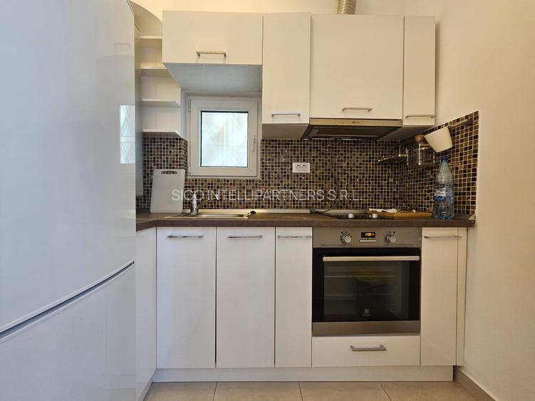 Garsoniera Piata Romana - 5 min ASE - 3