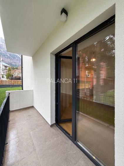 Chiar se vede muntele de la parter? Direct proprietar - 10