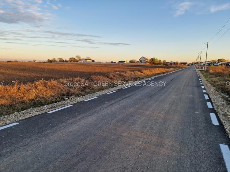 Ciutaci - Salciei, 800 mp, deschidere 40 m, drum 11 m, langa vile in constructie - 22