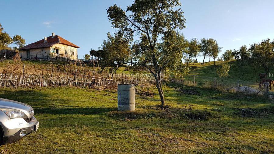 Teren livadă cu panoramă superbă Dealul Malului pentru casă sau cabană - 4