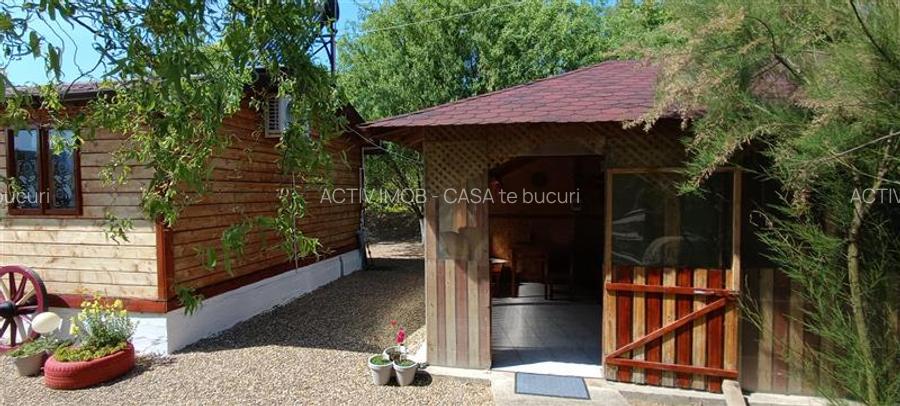 COMPLEX 5 CABANE DIN LEMN CU ACCES LA DUNARE + teren  in Podul Gornei, jud. CS - 14