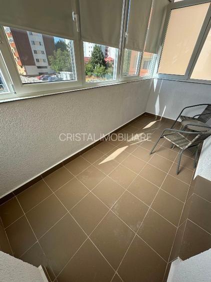 Apartament 3 camere de închiriat Apărătorii Patriei Parcare subterană - 13