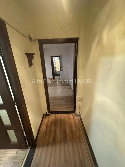 De vanzare apartament 2 camere Zona Fartec - 5