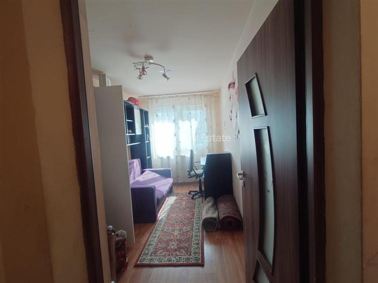 Apartament 3 camere zona linistita - 11