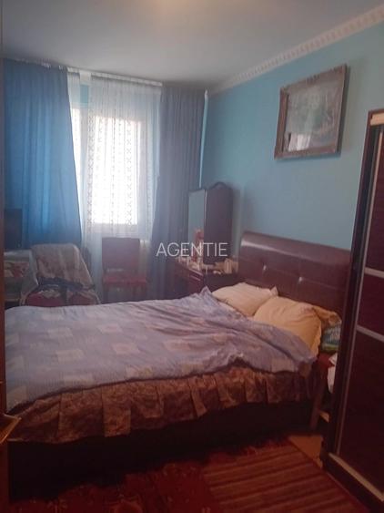 Dristor-metrou in fata blocului - 2