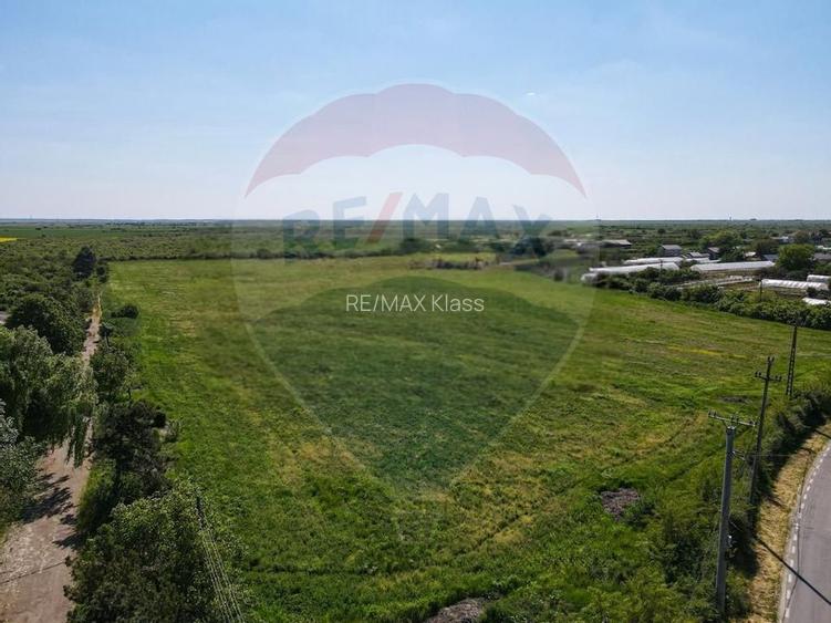 Vanzare Teren Constructii Adunatii-Copaceni, Deschidere Directa la DN5 - 6